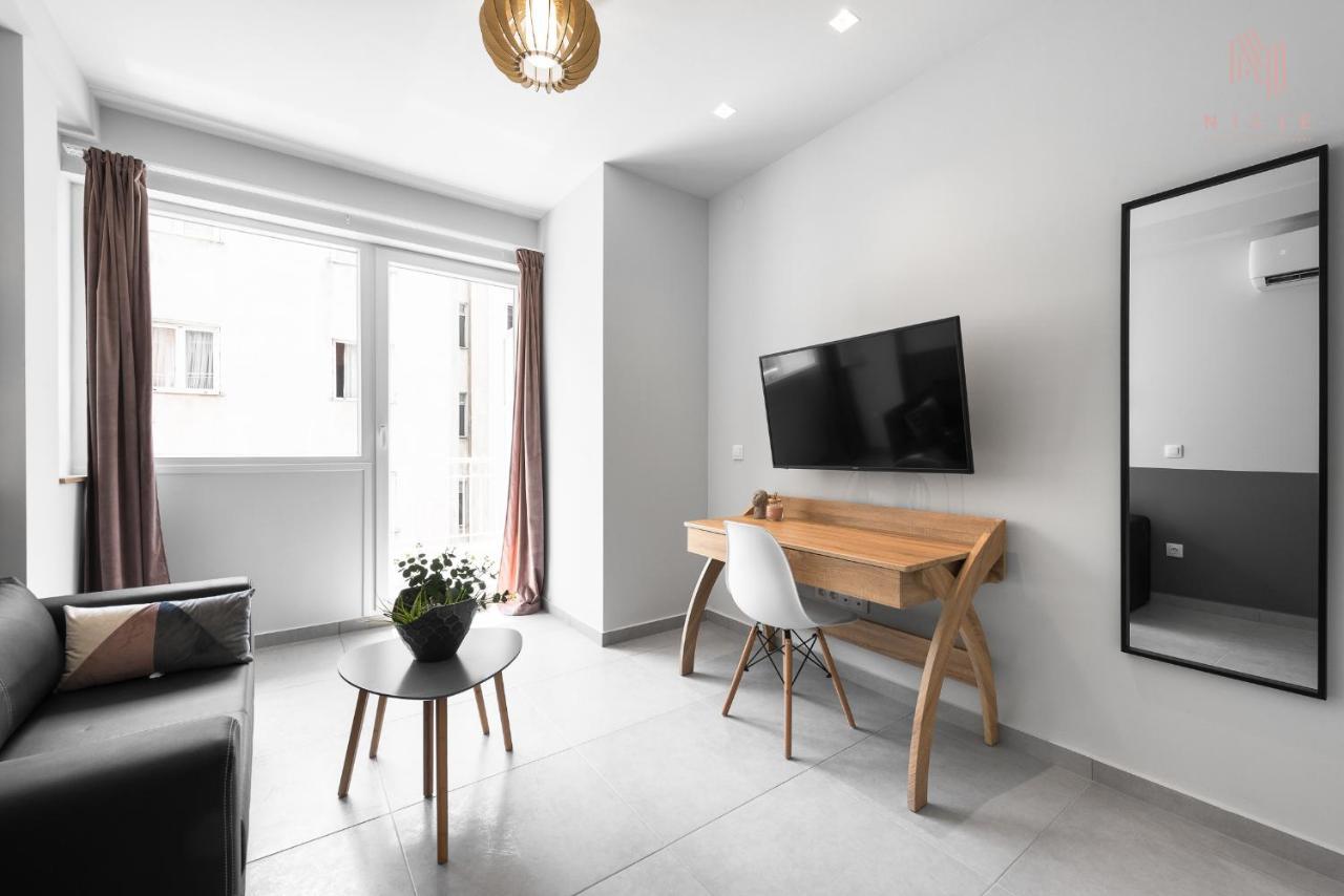 Big Apple #2, Nilie Hospitality Mgmt Appartamento Salonicco Esterno foto